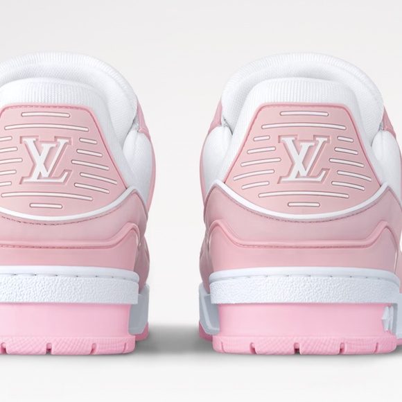 Louis Vuitton Trainer Sneaker - Picture 4 of 5